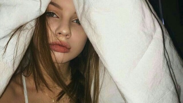 Uncut: abg cantik minta croot didalem okrektv bokep Heboh di Semarang 2025
